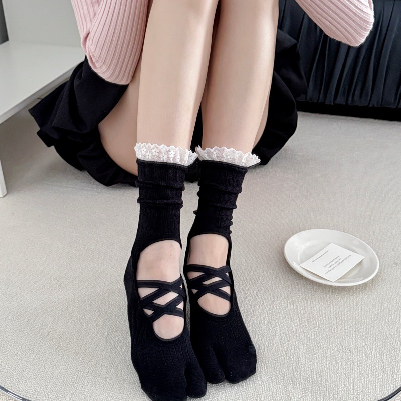 Lace Trim Split Toe Yoga Socks - Pilates & Yoga Vida 评论和价格