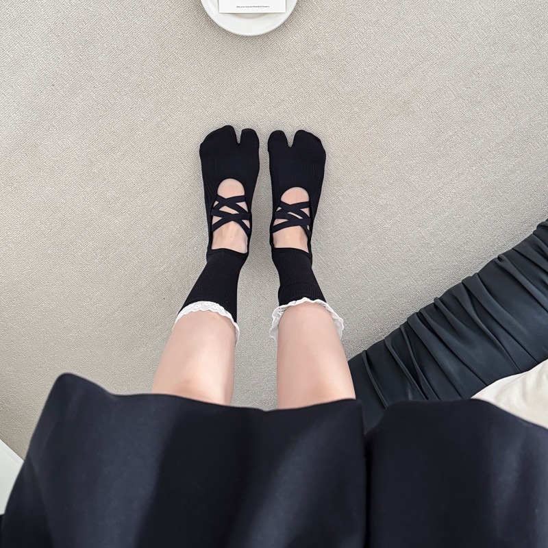 Lace Trim Split Toe Yoga Socks - Pilates & Yoga Vida 评论和价格